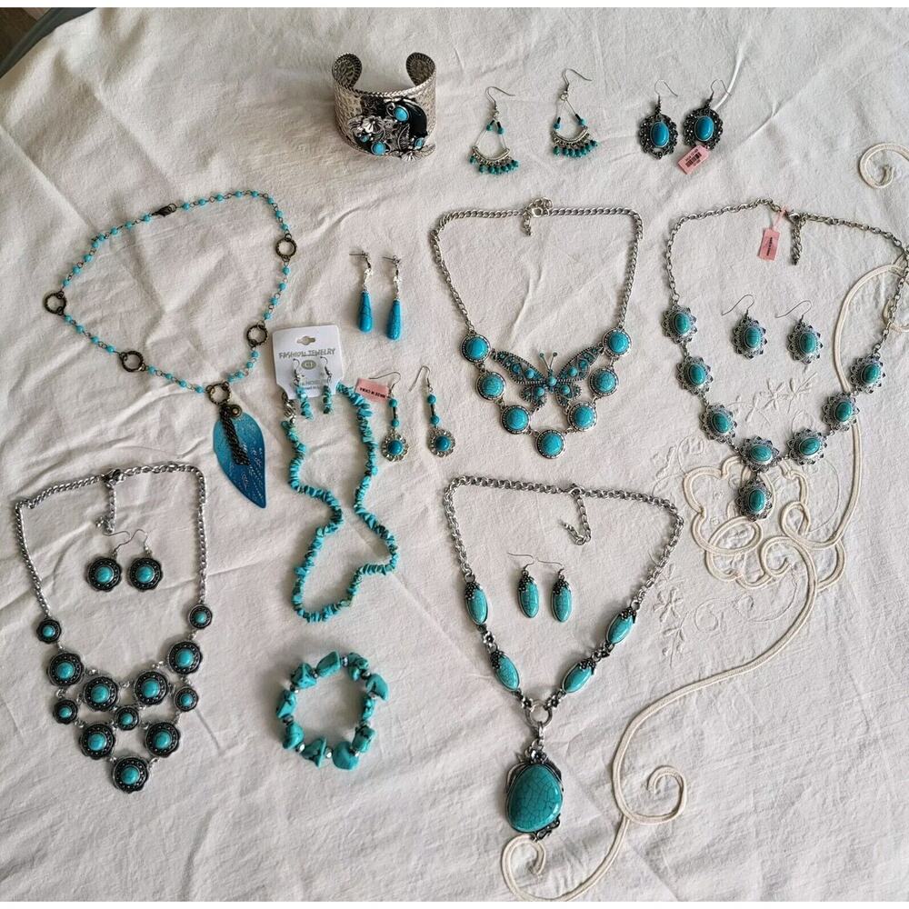Lot Of Blue Howlite Necklace Earrings Bracelet Jewelry Sets Butterfly Bib